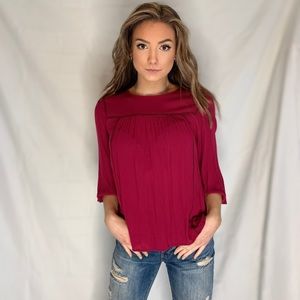 AE maroon 3/4 sleeve peasant top. Size small.